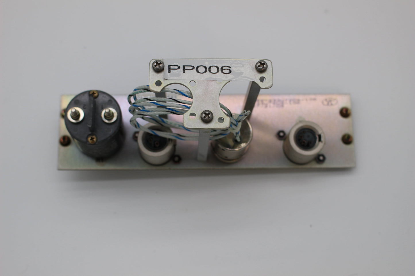 Large Mic Panel