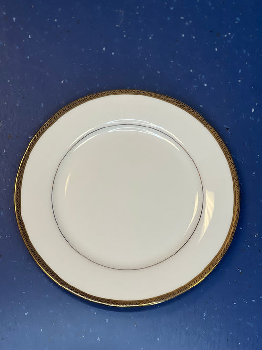 Authentic Delta Airlines Lunch Plate